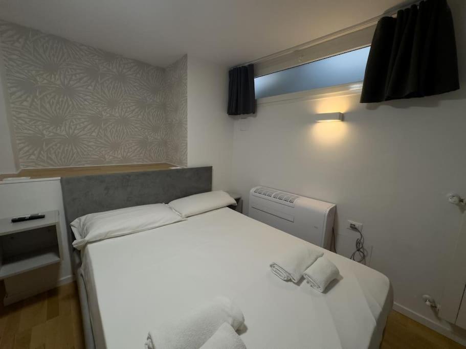 Appartement Brunacci Suite, 5 Min To Navigli Milan