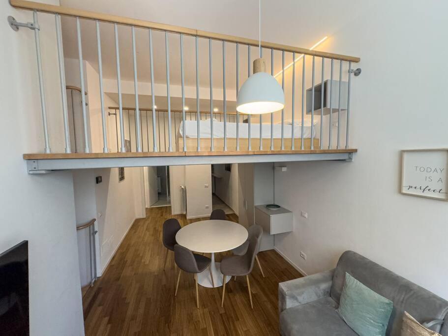 Brunacci Suite, 5 Min To Navigli Appartement